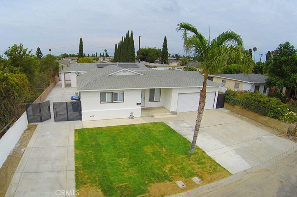 10391 Mildred Avenue