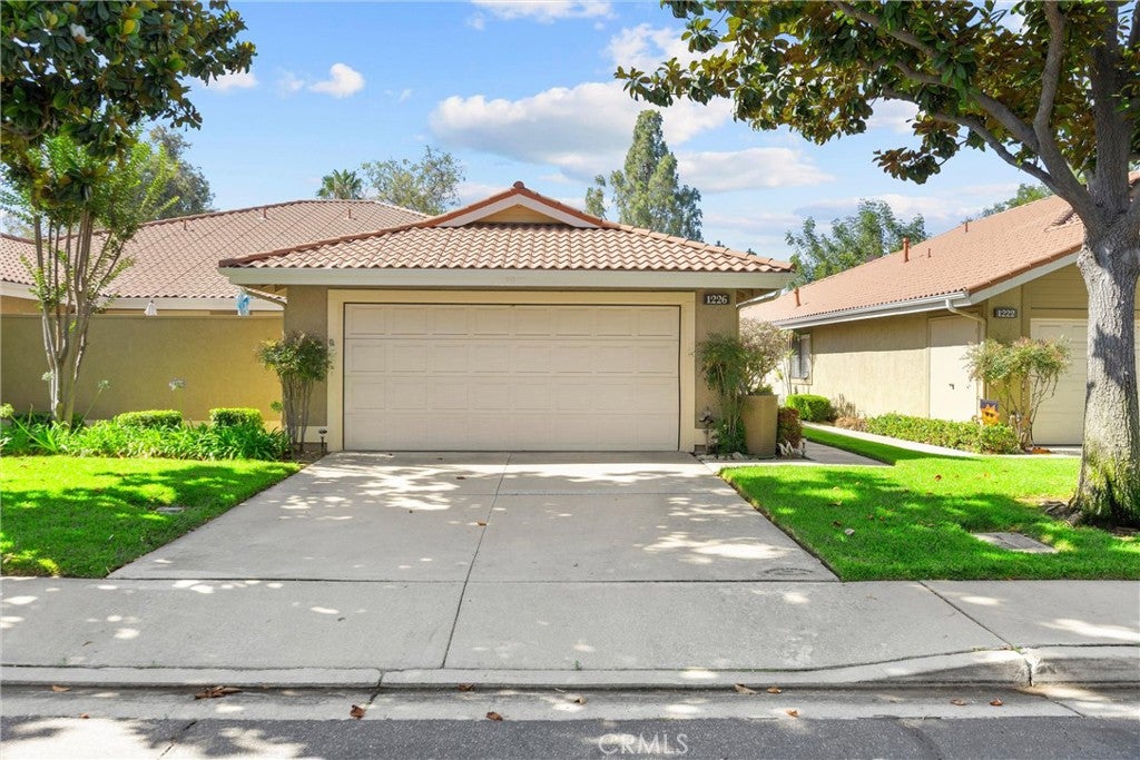 1226 Upland Hills Drive-South