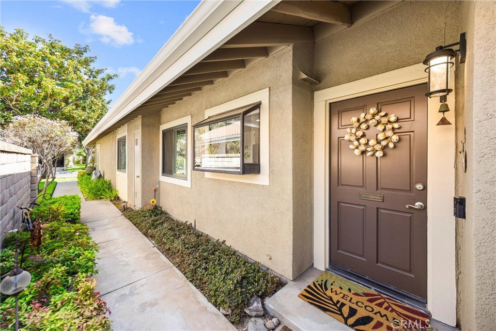 1226 Upland Hills Drive-South