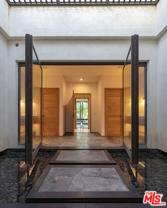 Hope Ranch - Residential