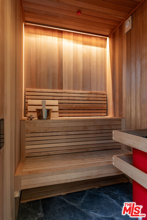 Hope Ranch - Residential