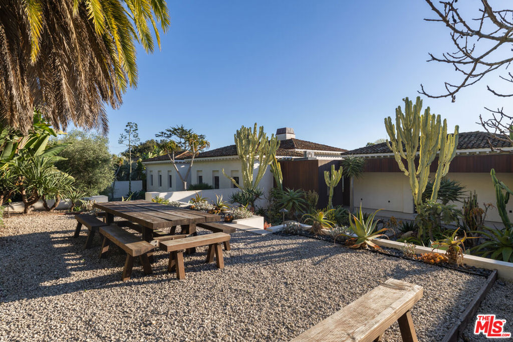 Hope Ranch - Residential