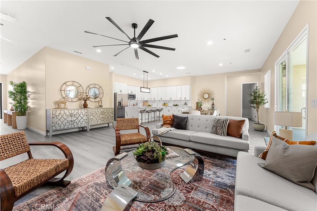 25624 Cottonwood Road