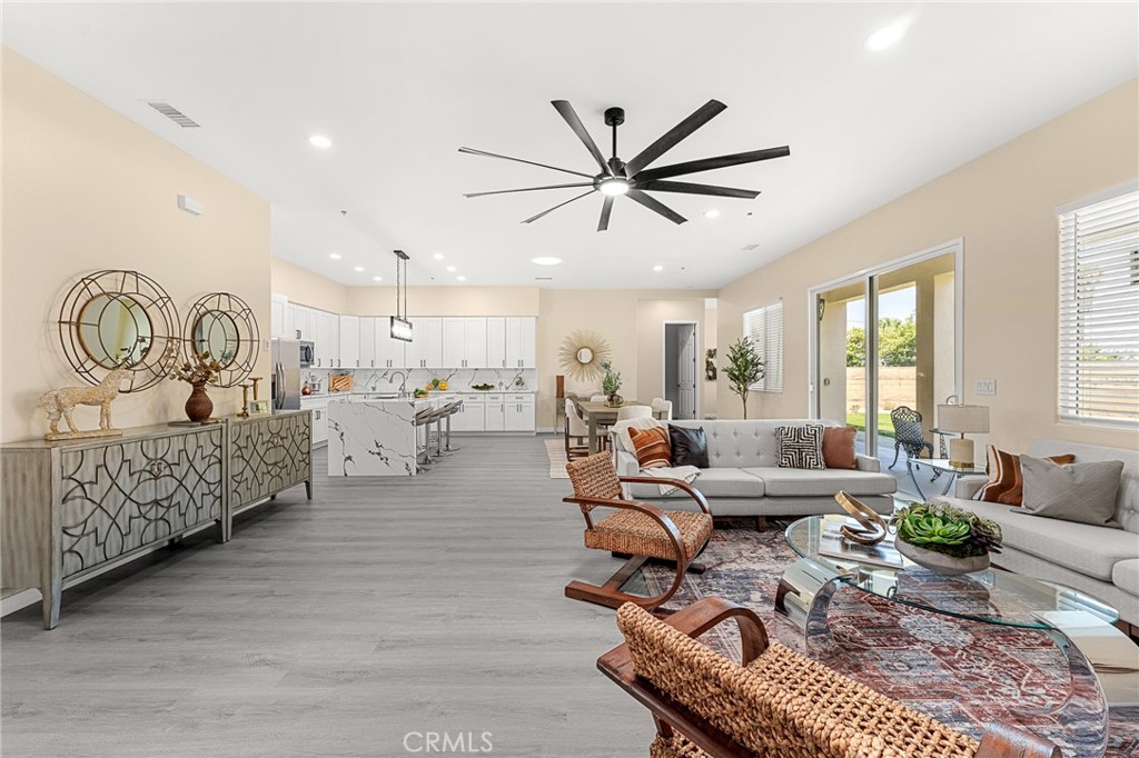 25624 Cottonwood Road