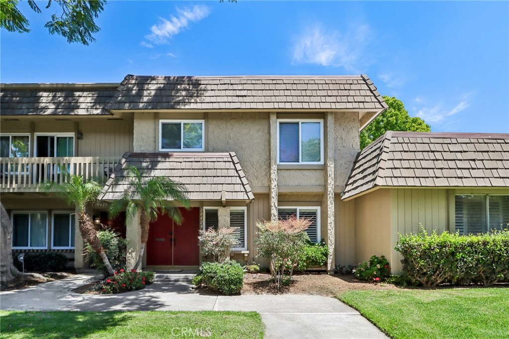 10424 Echo River Court
