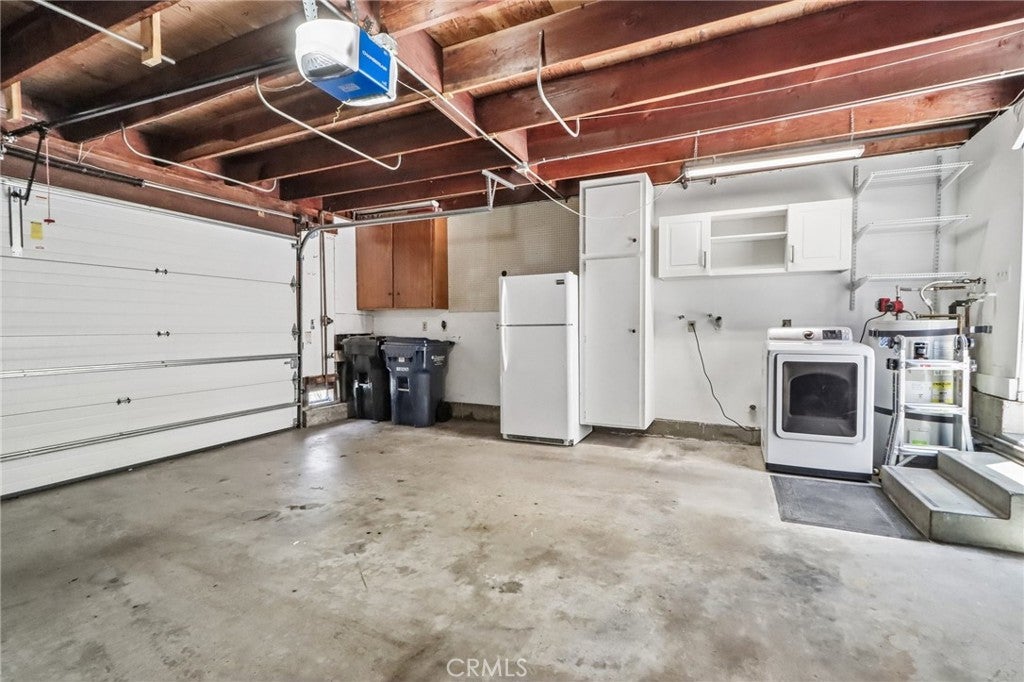 10424 Echo River Court, Fountain Valley CA 92708 - Photo 40