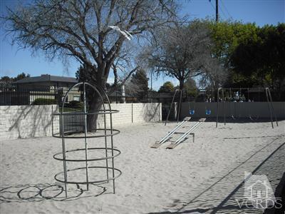 2612 Victoria Avenue