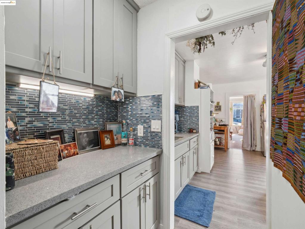 WEST END - Residential Income