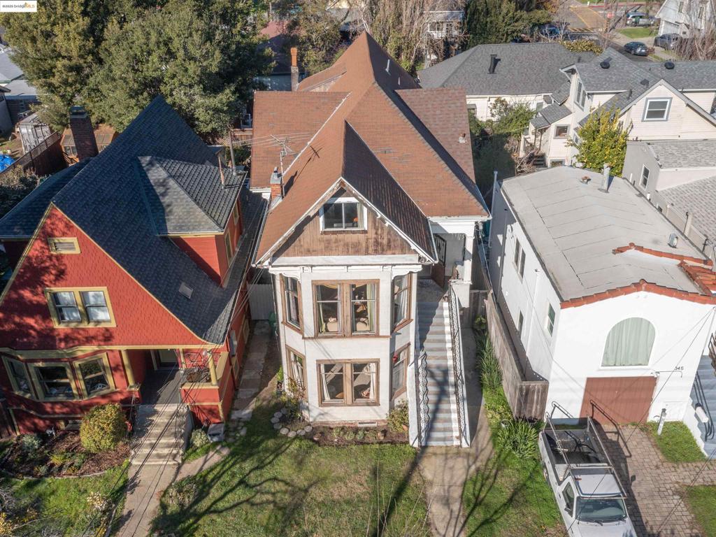 WEST END - Residential Income