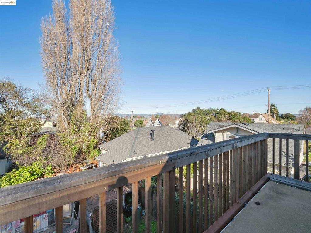 WEST END - Residential Income