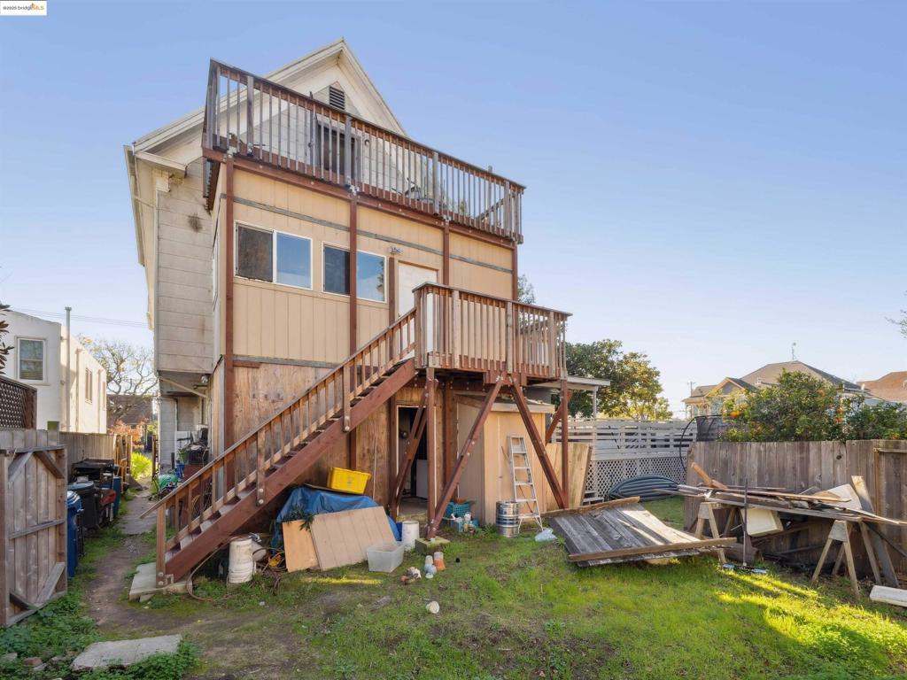 WEST END - Residential Income