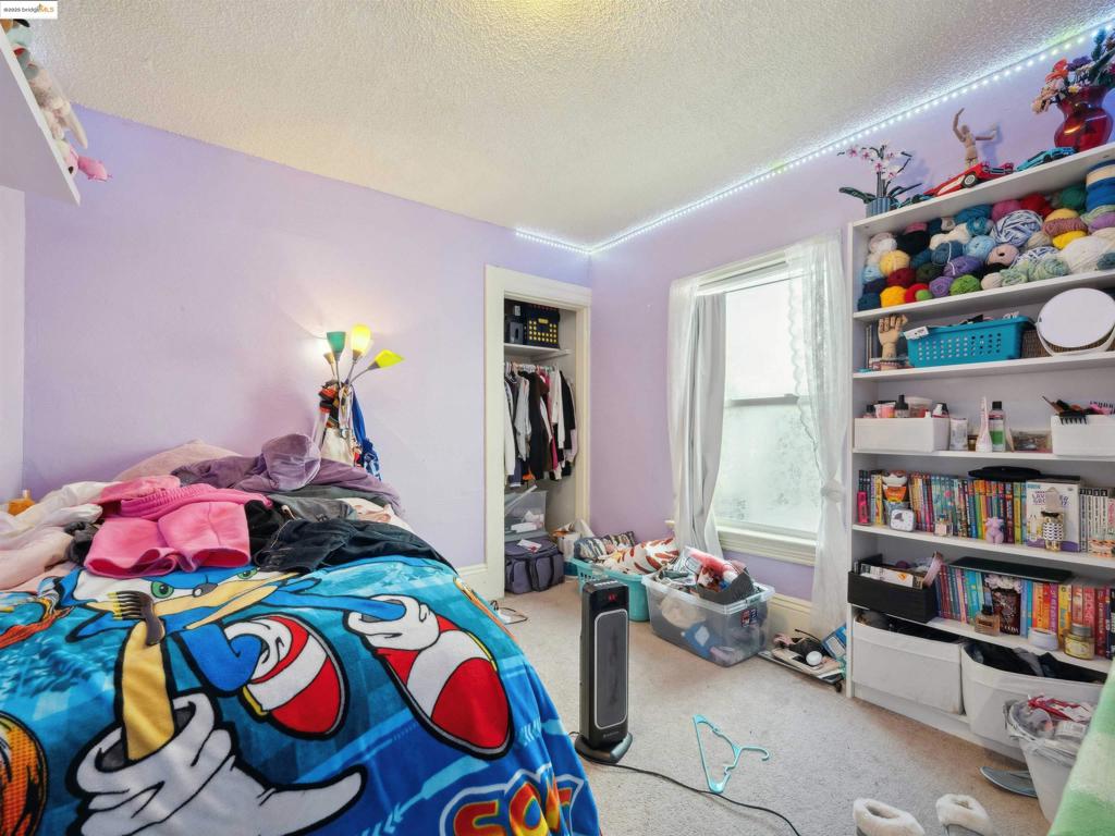 WEST END - Residential Income