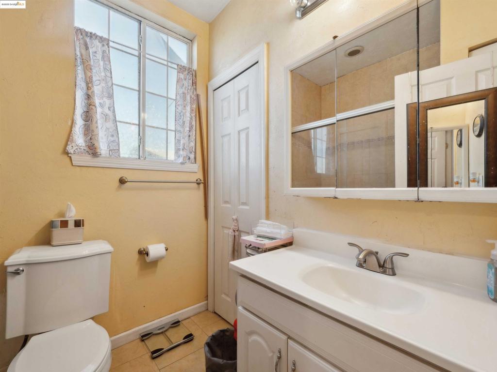 WEST END - Residential Income