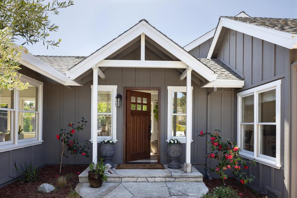 929 W Carmel Valley Road