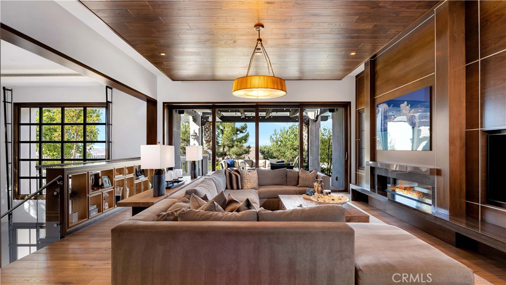 Covenant Hills Custom Homes (COVC) - Residential