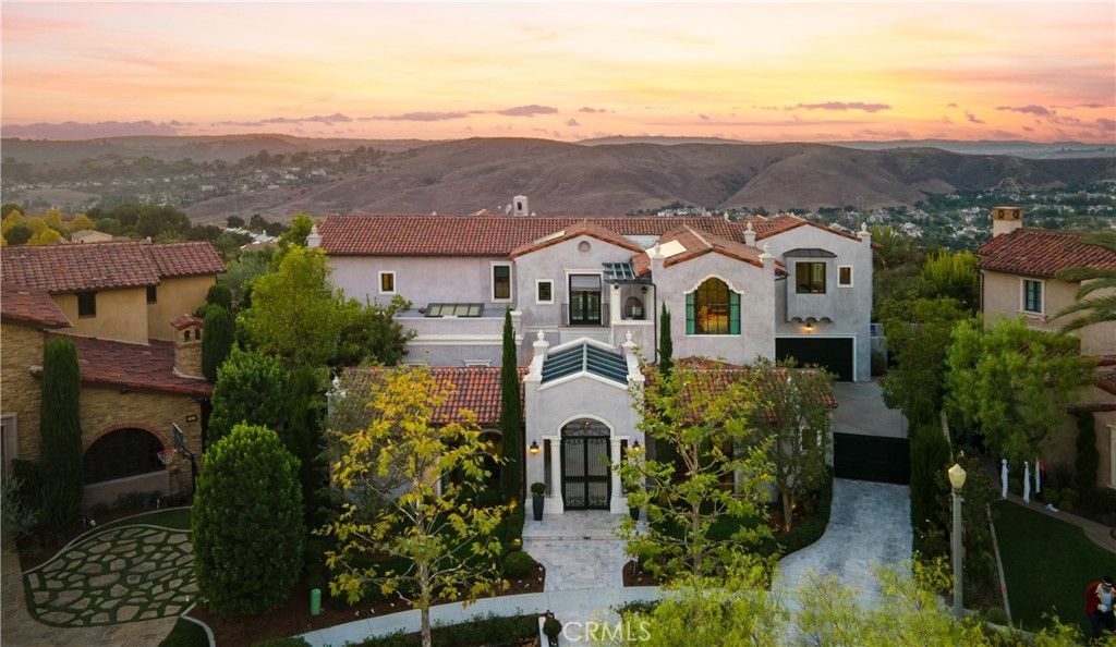 Covenant Hills Custom Homes (COVC) - Residential