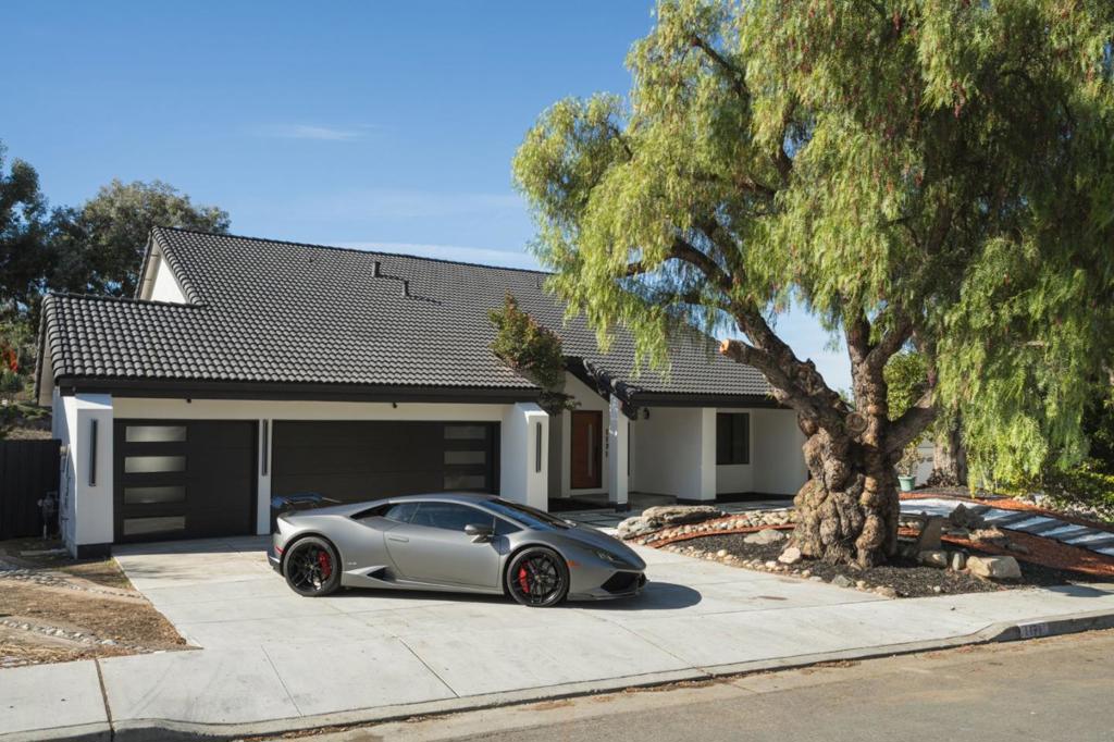 1171 Utopia Place
