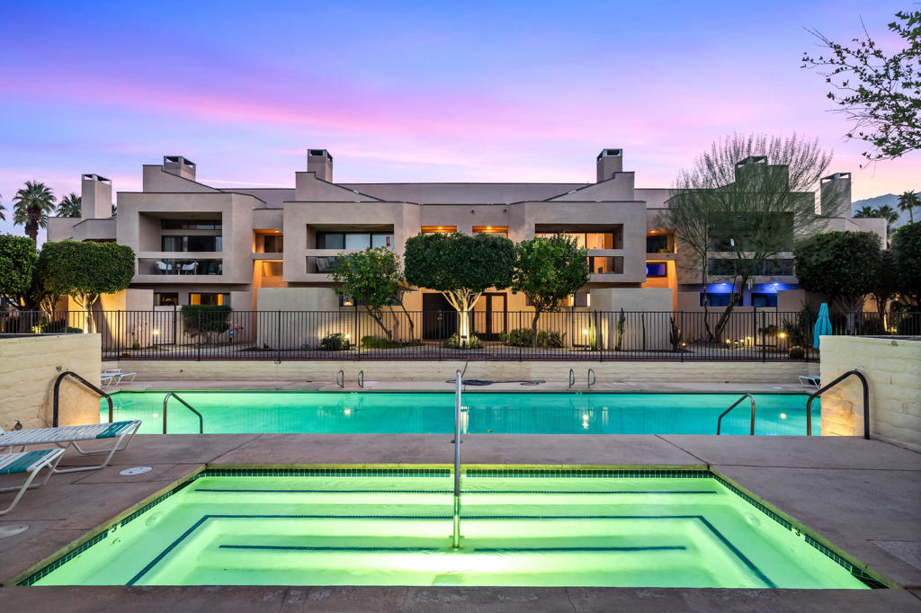 Village Racquet Club - Residential