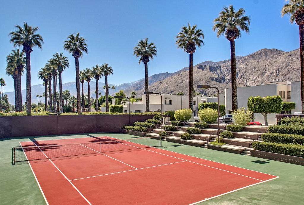 Village Racquet Club - Residential