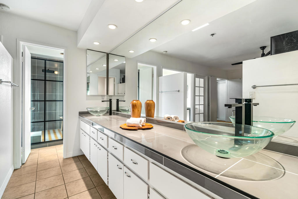 Village Racquet Club - Residential