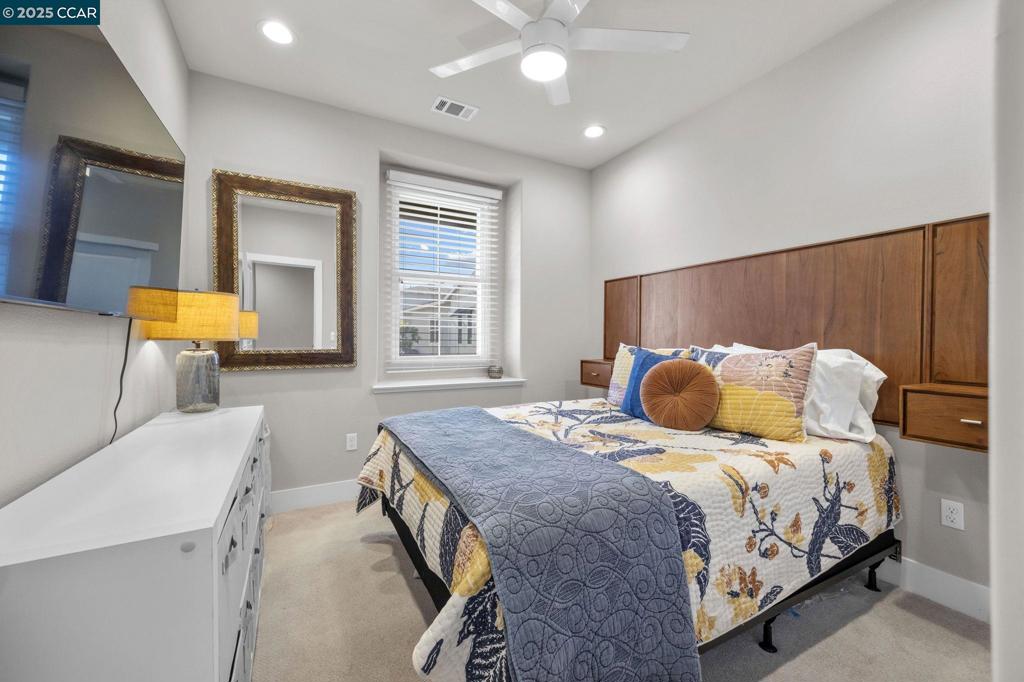 MARINA BAY - Residential