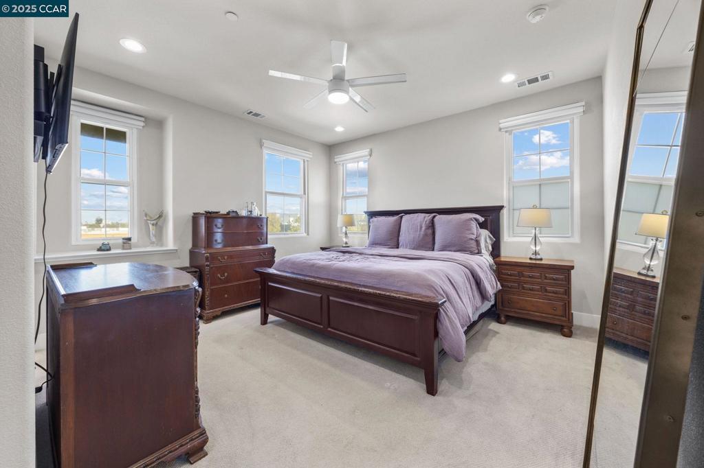 MARINA BAY - Residential