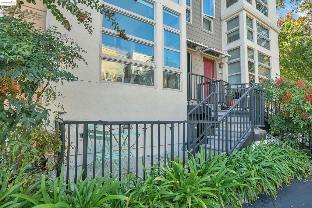 PRINGLE RANCH - Residential