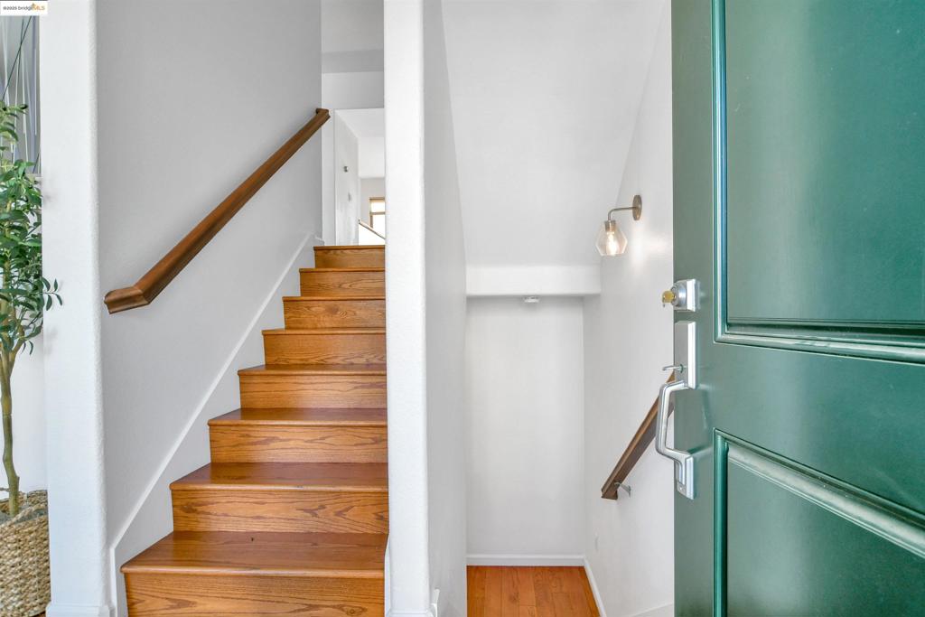 PRINGLE RANCH - Residential