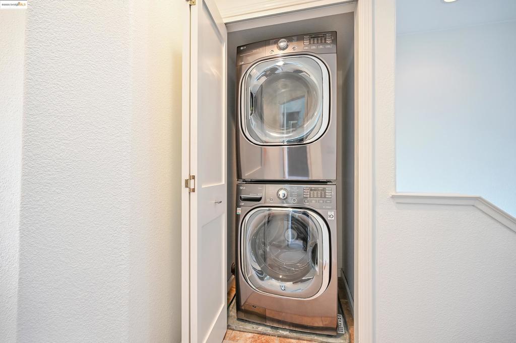 PRINGLE RANCH - Residential