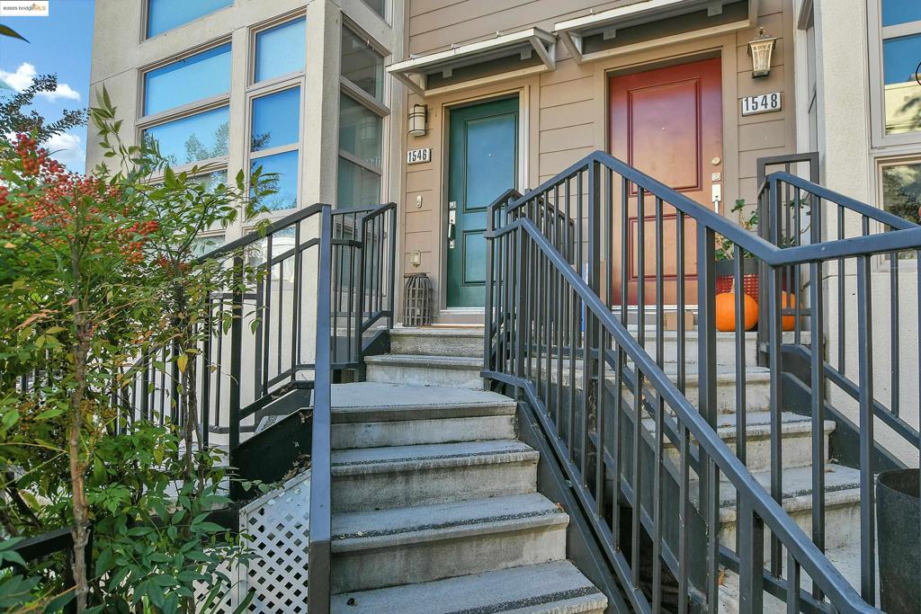 PRINGLE RANCH - Residential