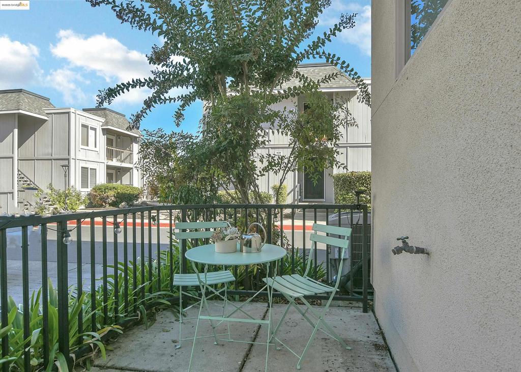 PRINGLE RANCH - Residential