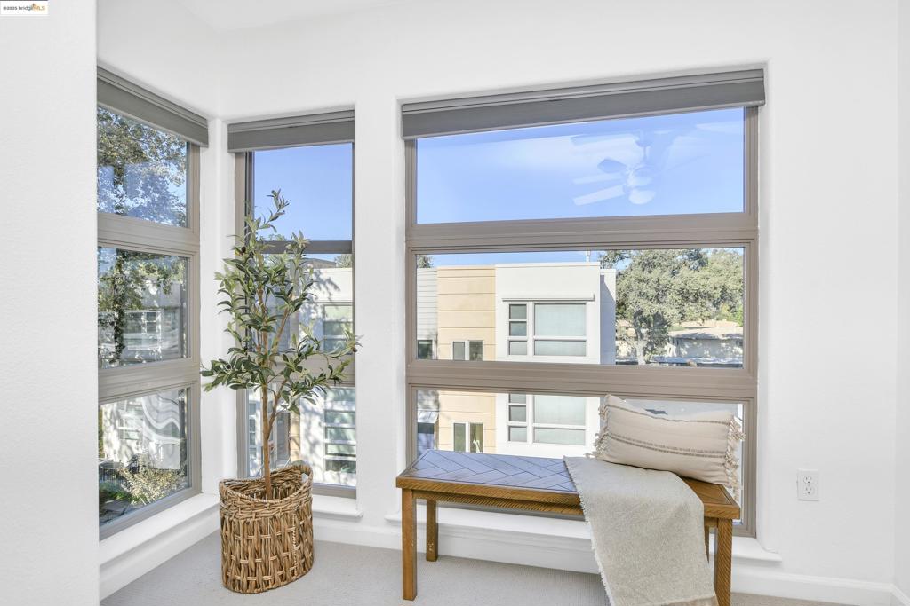 PRINGLE RANCH - Residential