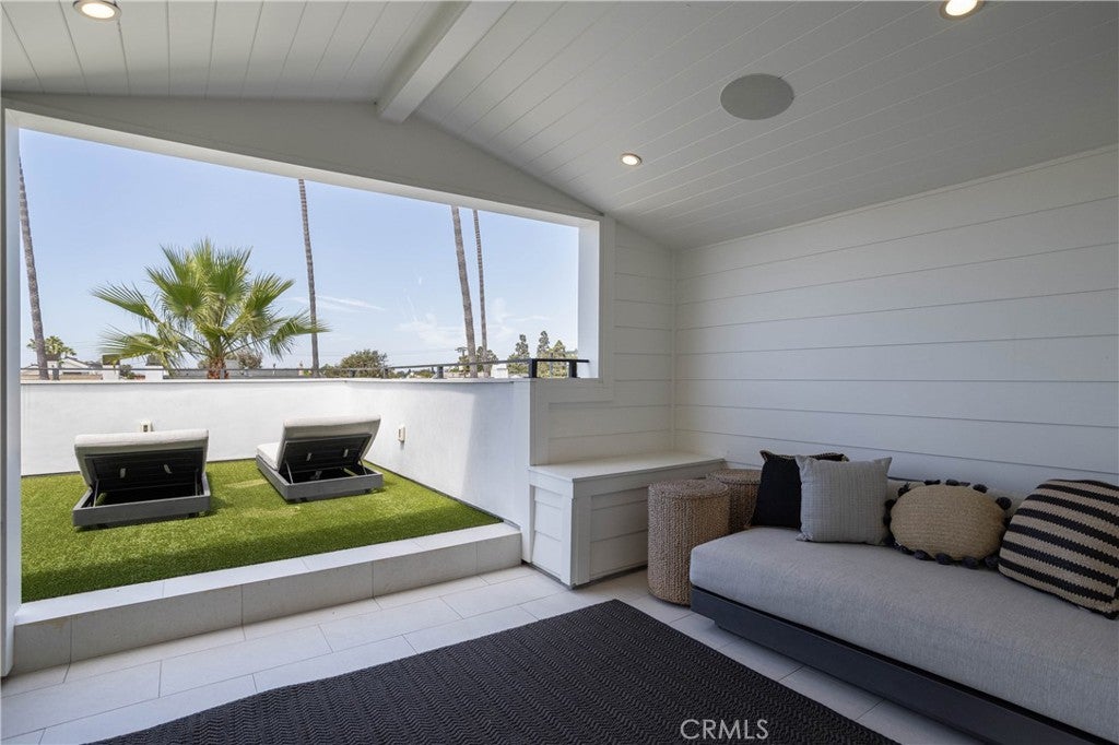 506 Goldenrod Ave, Corona Del Mar CA 92625 - Photo 28