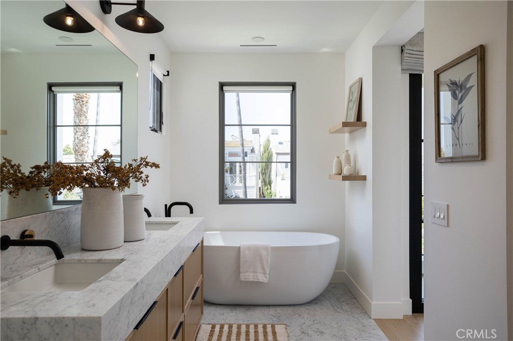 506 Goldenrod Ave, Corona Del Mar CA 92625 - Photo 19