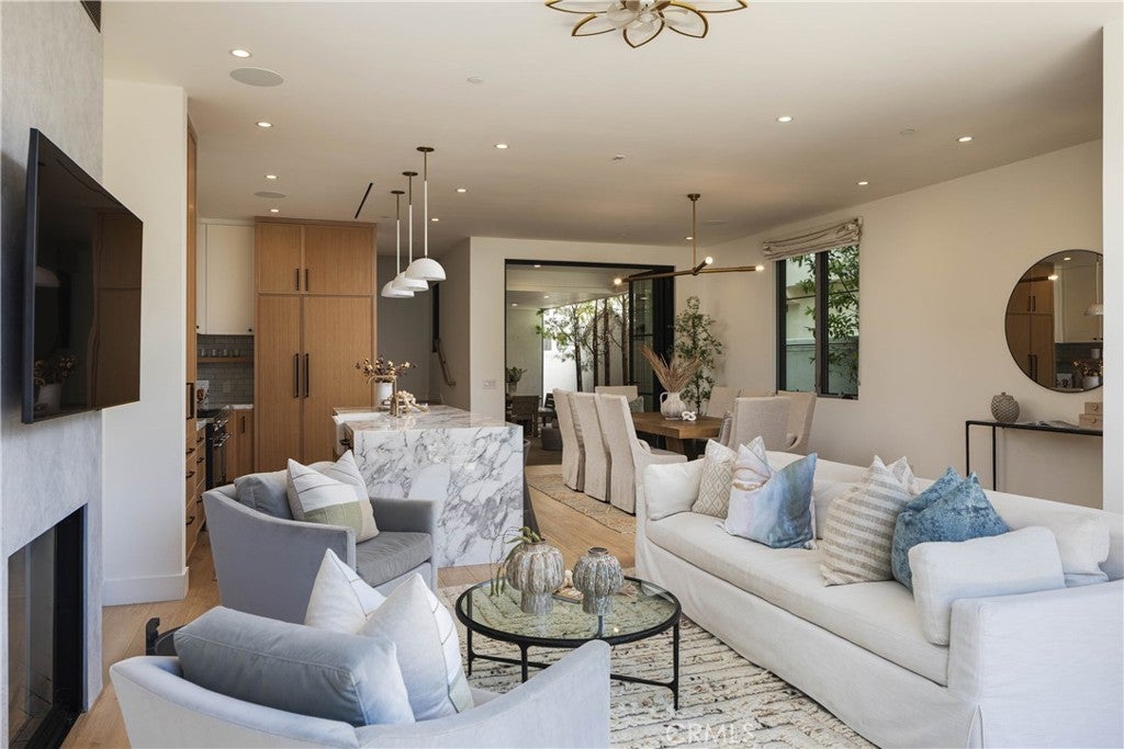 506 Goldenrod Ave, Corona Del Mar CA 92625 - Photo 6