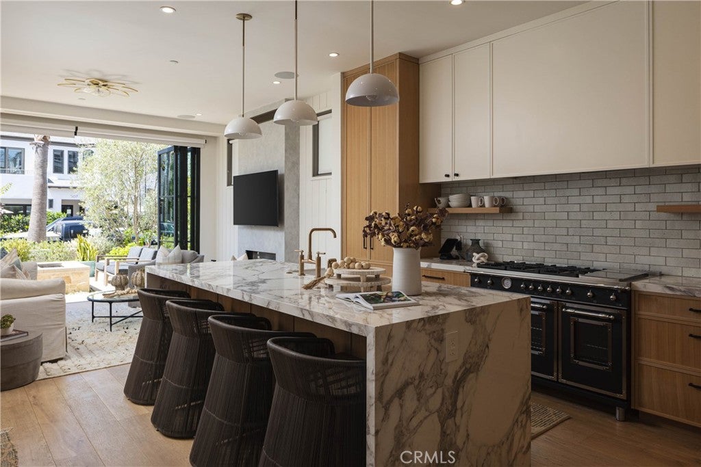 506 Goldenrod Ave, Corona Del Mar CA 92625 - Photo 8