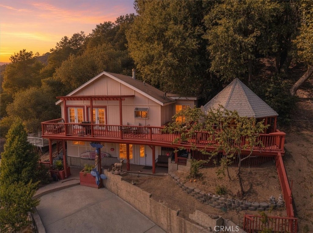 24288 Zurich Drive