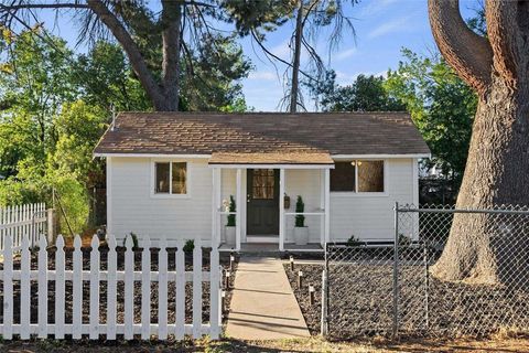 Photo of 578 E 9th Avenue #1/2, Chico, CA 95926 (MLS # FR26076943)