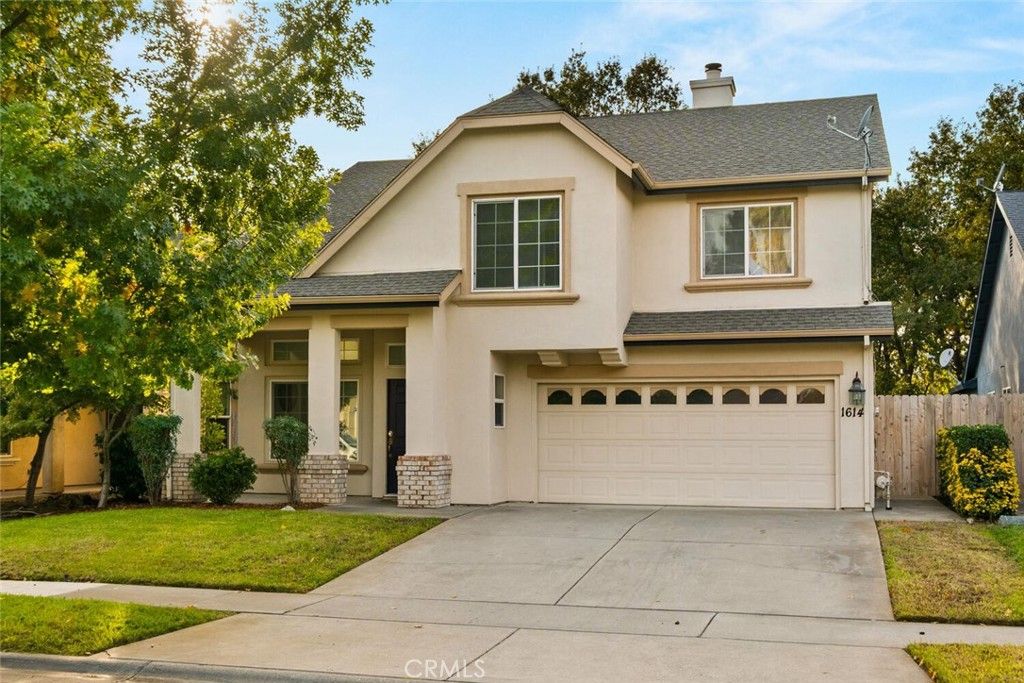Photo of 1614 Harvest Glen Dr, Chico, CA 95928 (MLS # SN25244188)