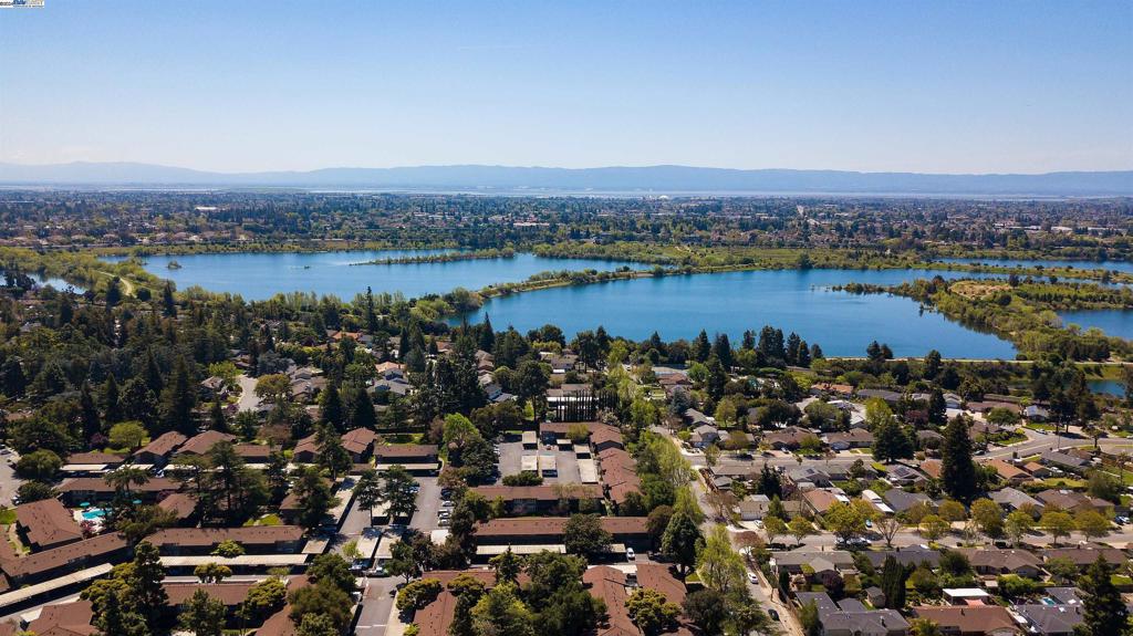 NILES AREA - Residential