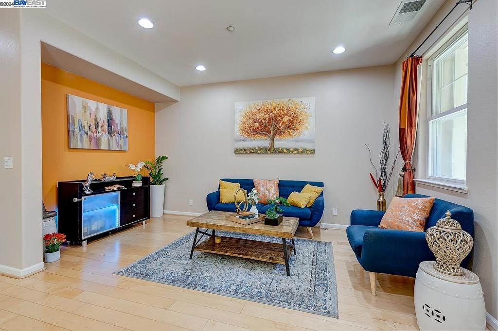 NILES AREA - Residential