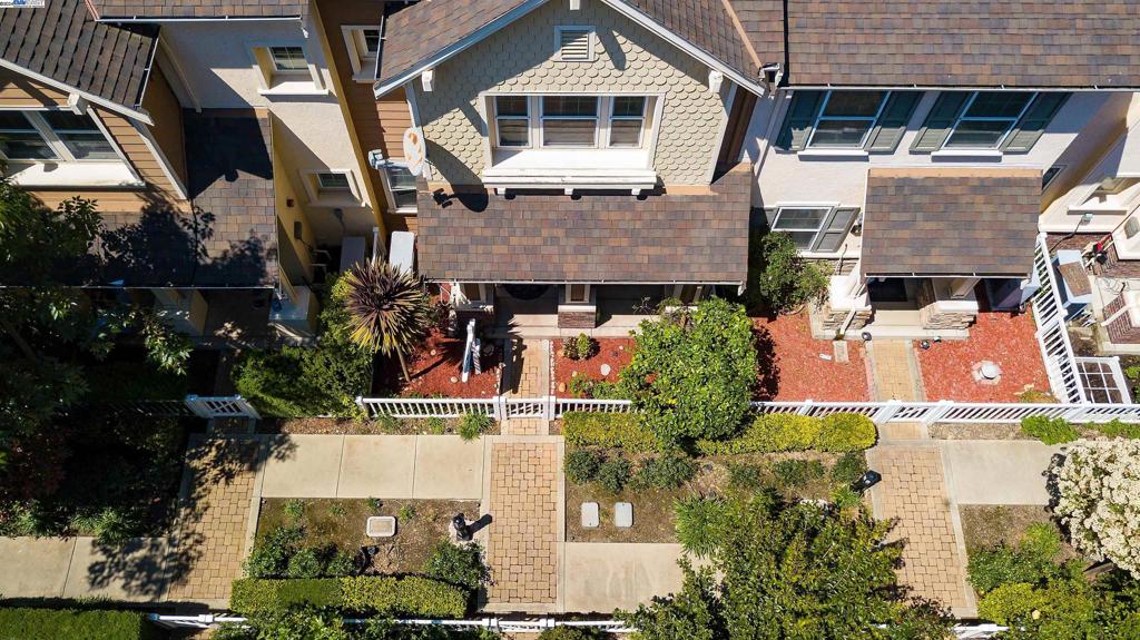 NILES AREA - Residential