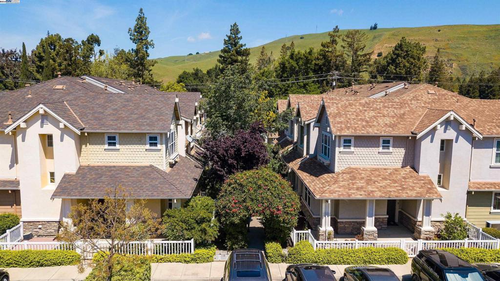 NILES AREA - Residential