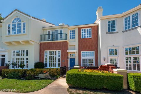 Photo of 2478 Swanfield Court, Thousand Oaks, CA 91361 (MLS # 226002250)