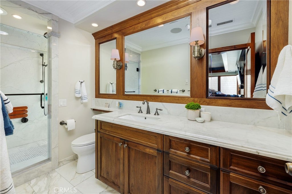 1114 E Balboa Boulevard, Newport Beach CA 92661 - Photo 23