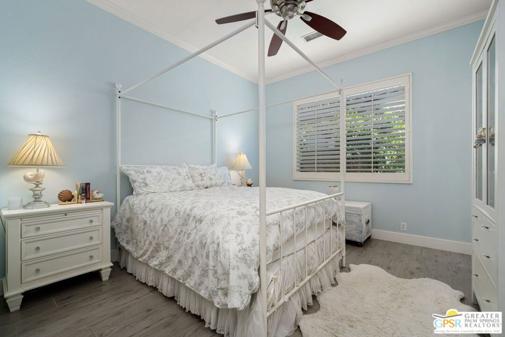 Lake La Quinta - Residential