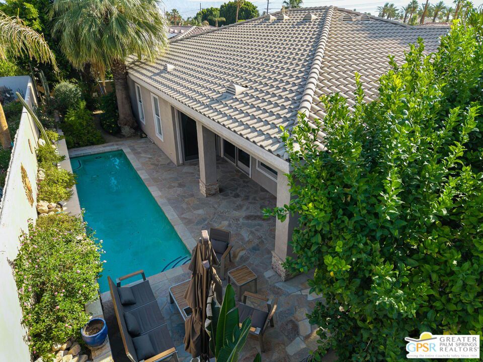 Lake La Quinta - Residential