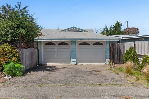 Tiny photo for 2710 Elm Avenue, Morro Bay, CA 93442 (MLS # SC26061414)