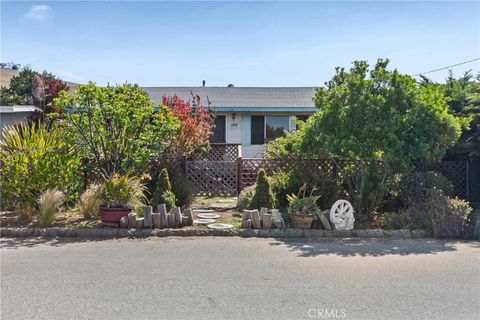 Photo of 2710 Elm Avenue, Morro Bay, CA 93442 (MLS # SC26061414)