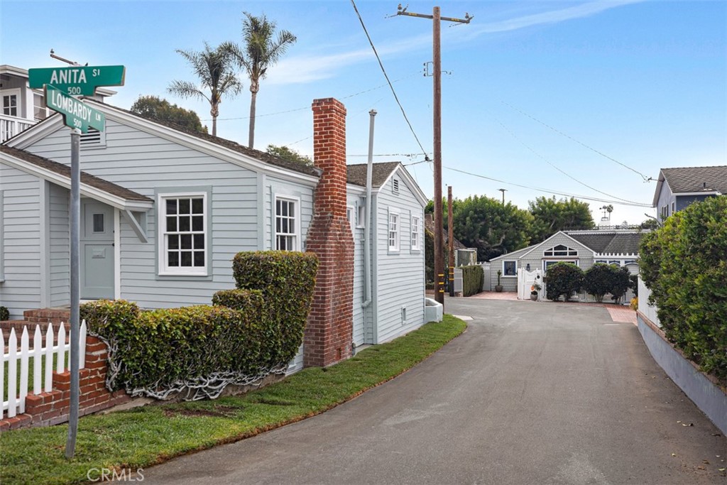 The Village (VIL) - Residential Lease